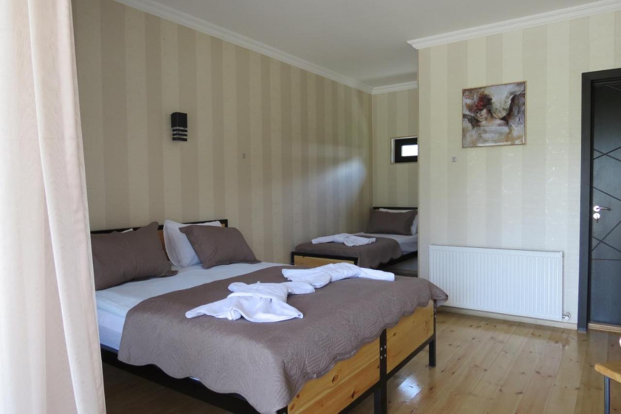 Bibo'S Kokhi Guesthouse Степанцмінда Екстер'єр фото
