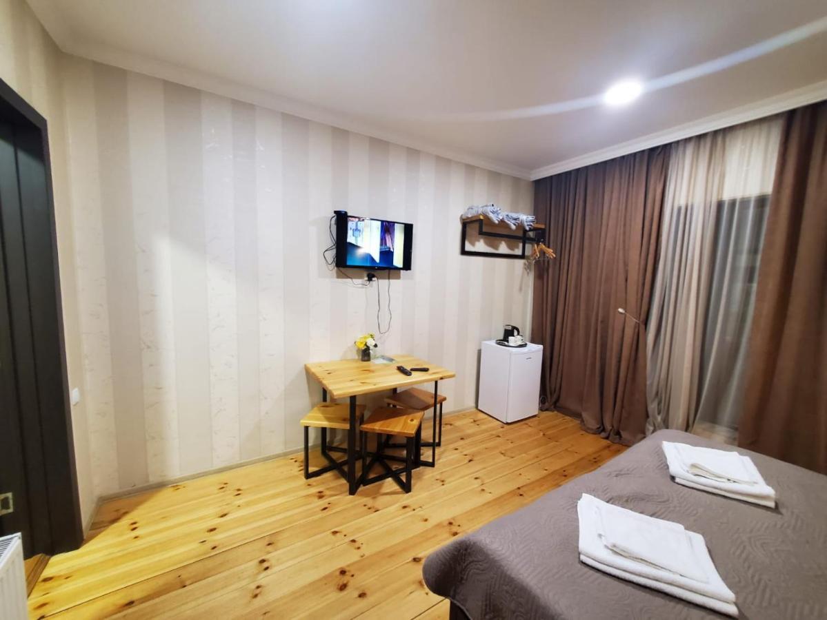 Bibo'S Kokhi Guesthouse Степанцмінда Екстер'єр фото