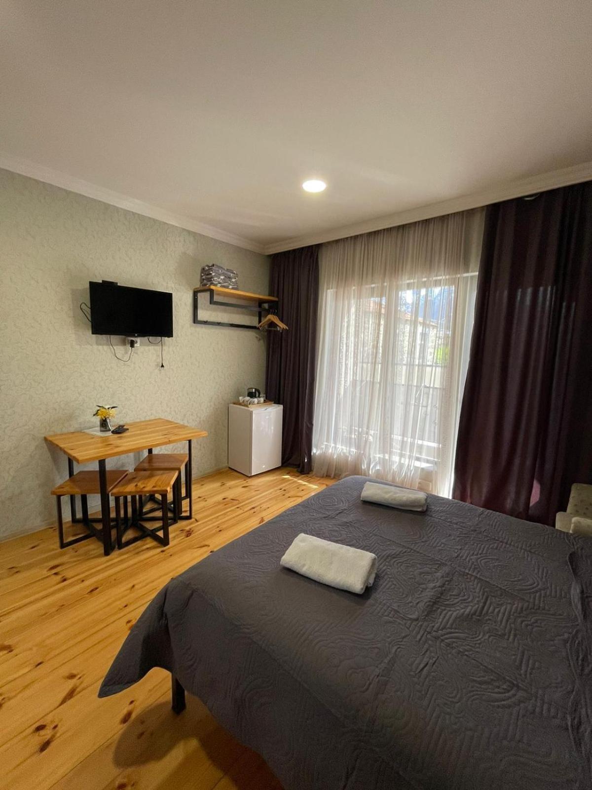 Bibo'S Kokhi Guesthouse Степанцмінда Екстер'єр фото